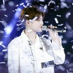 [EXO] 뭐냐 이짤 김준면 하늘에서내려온 <b>천사</b>같음