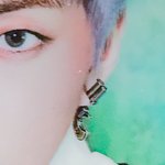 [시우민] 시우민 총<b>모양</b> 귀걸이 개간지다