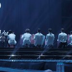 [EXO] 우리 <b>이사진</b> 언제풀어주냐,,,?