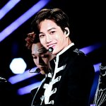 [EXO] 야<b>김종인</b>이날진짜존잘이다
