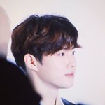 [EXO] 오늘 김준면 조카 예쁘고 귀엽고