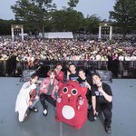 [EXO] 팬들이랑 같이 찍은 첸<b>백시</b> 사진 존좋 ㅋㅋ