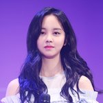 국내에서 <b>생애</b> 첫 팬미팅한 김소현