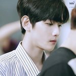[백현] 순정만화 첫 장 넘기면 이런 <b>소년</b>?남자?나온다 ㅜ