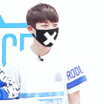 애들 <b>미간</b>짚는거