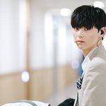 [프로듀스2] 황민현 비하인드사진...