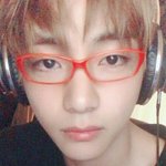 [방탄소년단] 스1노우 빨간안경 현실이냐ㅋㅋㅋ