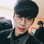[프로듀스2] <b>동현</b>아ㅠㅠㅠㅠ너의앞길을 응원해ㅠㅠㅠㅠ