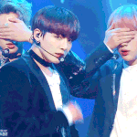 [방탄소년단] 하트 <b>충돌</b>