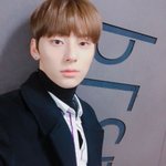 [프로듀스2] 황민현이 남친짤의 <b>정석</b>인데...