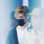 <b>미방</b>) 방금 ㅈㄴ큰 블랙헤드 짬~~~~~