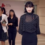 신민아 앞머리 완전 <b>일자</b>로 잘라버림 ! !