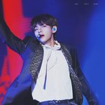 [방탄소년단] 호감덕인데..<b>뷔</b> 그 움짤있을까..?