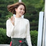 한예슬 단발하고 첨으로 나타남!