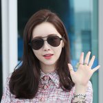 얼굴에 밀가루 바른줄ㅎㄷㄷ