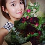 내 이목구비가 <b>밋밋</b>해서 이런여자를 좋아함