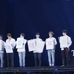 [EXO] 저기....저........ <b>데이트</b> 신청해놓고 이러기있나요?