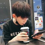 [<b>이의웅</b>] 웅이 보고 싶다 ㅠㅠ