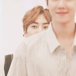 [시우민] 시우민 <b>몰래</b> 훔쳐보기
