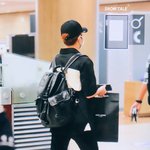 [시우민] 시우민 머리카락 일부가 <b>가출</b>했다고ㅋㅋㅋ