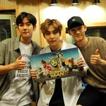 [EXO] 백현 몇살인데 벌써 살쳐지냐...