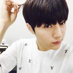 <b>셀카</b> 잘 찍는 男女아이돌 모음
