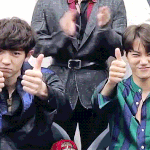 [EXO] <b>엄지</b>척 동시에한게 이렇게 좋아할일?
