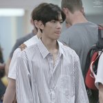 [백현] <b>셔츠</b> 진짜 크다 !!!
