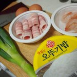 [자취요리] '황금<b>볶음밥</b>'을 만들어보았습다.