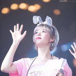 은발이 인생 염색이 된 여자 연예인들