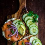 베이글 먹고싶다.......