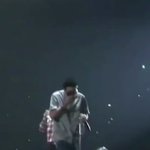 [방탄소년단] 남준이가 흘린 물에 뭐가 있나봐...