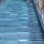 [EXO] 박찬열 탈색한 이후로 학교매점은 <b>사치</b>다...