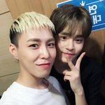 [프로듀스2] 이대휘 <b>손톱</b>왜케길어?