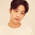 [프듀2] 라이관린 로고만 바꾸면 화보인 사진