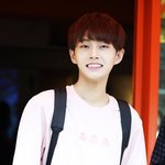 [프로듀스2] 춘<b>즈</b><b>팬</b>미팅 사진떴는데 ㅈㄴ잘생겼어..