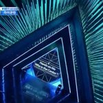 어젠 정신없어서 제대로 못봤는데 hands <b>on</b> me 미쳤다..