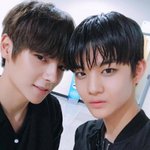 [워너원] <b>진영</b>이옆에 누구야