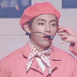 [방탄소년단] 애기볼<b>터치</b> 넘귀여워