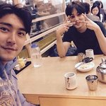 [EXO] 엥 이거 뭐임 나 왜 <b>첨</b><b>봄</b>