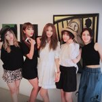 다시 모인 <b>언니쓰</b> 멤버
