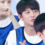 [워너원] <b>진영</b>이 존 나 애기같아ㅠㅠ