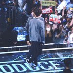 [임영민] <b>본인</b>슬로건보고 웃는영민이 정면<b>사진</b>이래!