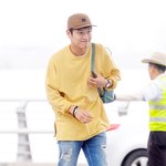 아직도 카메라가 부끄러운 배우 jpg