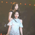 [트와이스] 죽은<b>자의</b> 게시물..