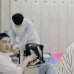 [프로듀스] <b>임영민</b>ㅋㅋㅋㅋㅋ떡 챙기는거봐