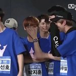 [워너원] 라이관린은 설레게 하는 데 뭐있는듯