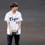 [방탄소년단] 돌<b>직구</b>를 날려