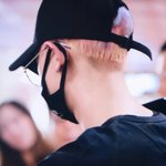 [EXO] 찬열이 머리색 핑크+<b>퍼플</b>인듯