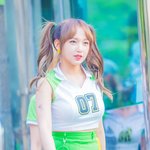 <b>CG</b> 같은 어느 걸그룹 멤버의 얼굴